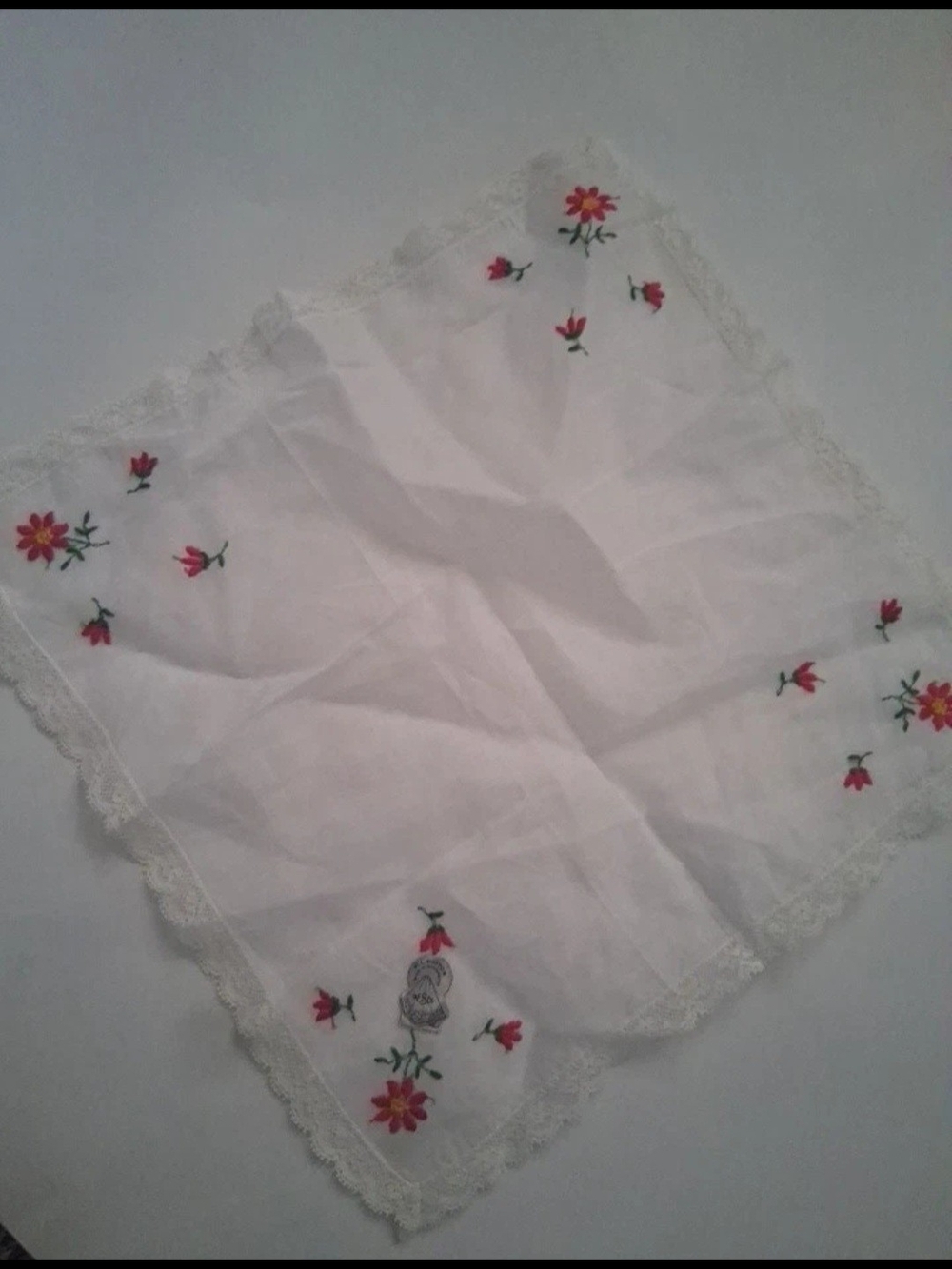 White Lace-Edged Floral Handkerchief - White with Red Flowers
